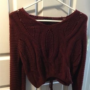 US Women’s Small Burgundy Cropped Sweater